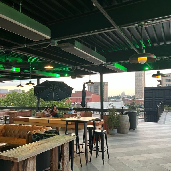Place image