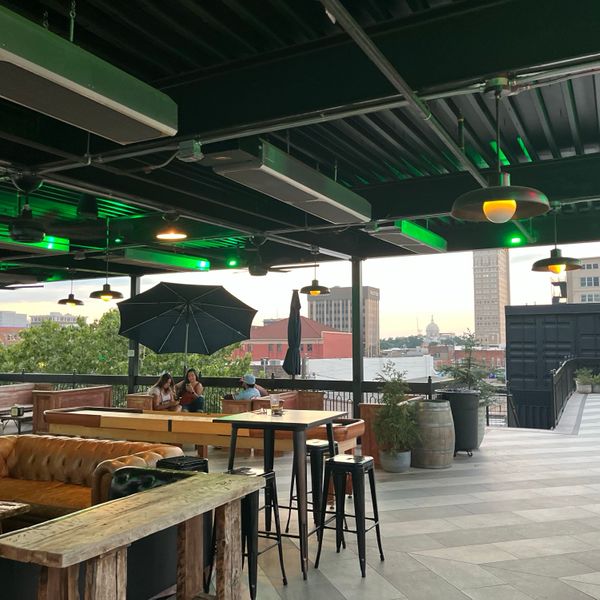 Place image